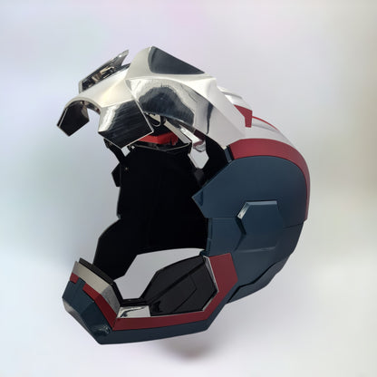 Iron Patriot Helm
