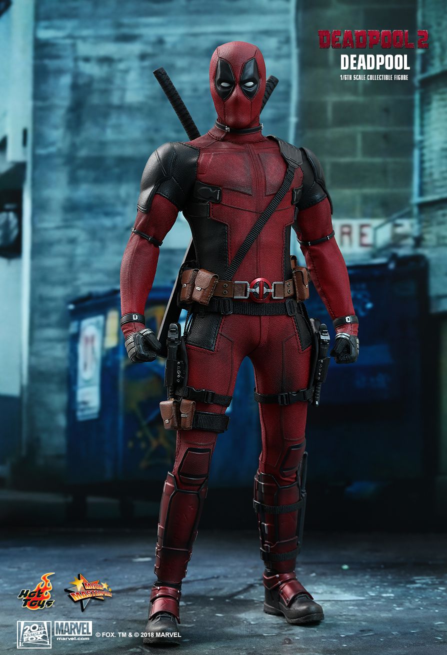 Hot Toys Deadpool 1/6 Scale Action Figure