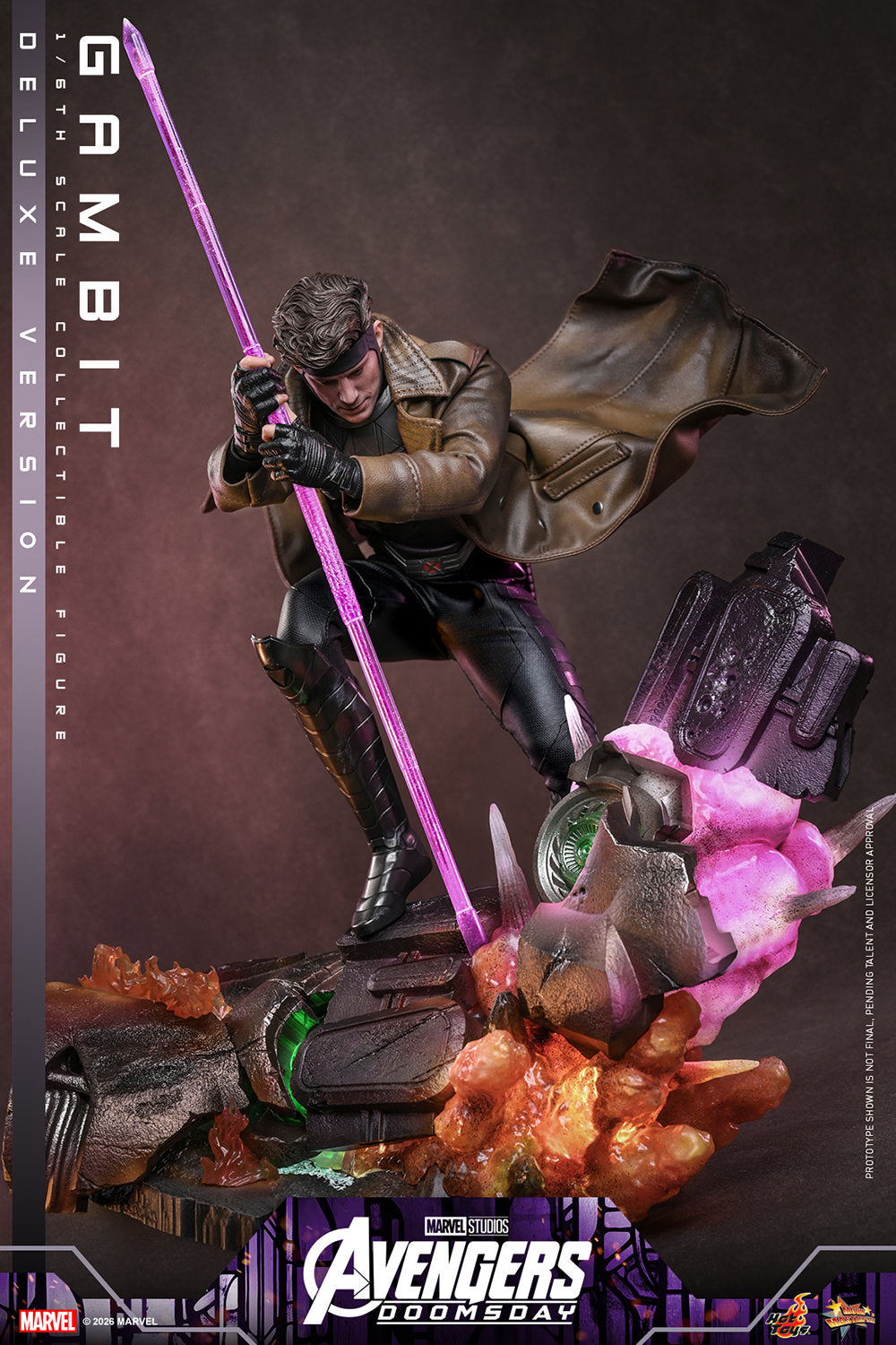Hot Toys Gambit Avengers Doomsday Deluxe 1/6 scale figure — trench coat and head sculpt