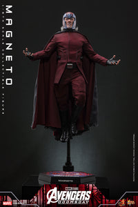 Hot Toys Magneto Avengers Doomsday 1/6 scale figure — cape detail