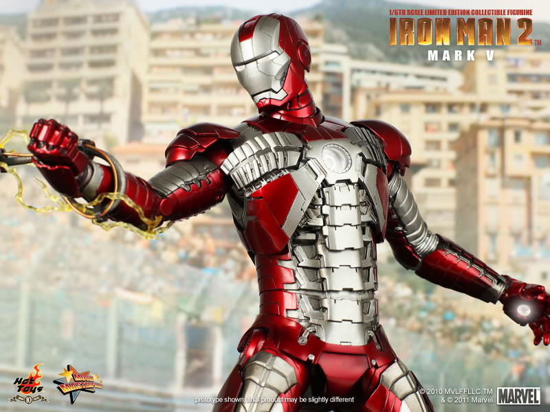 Hot Toys Iron Man (Mark V) 1/6 Scale Action Figure