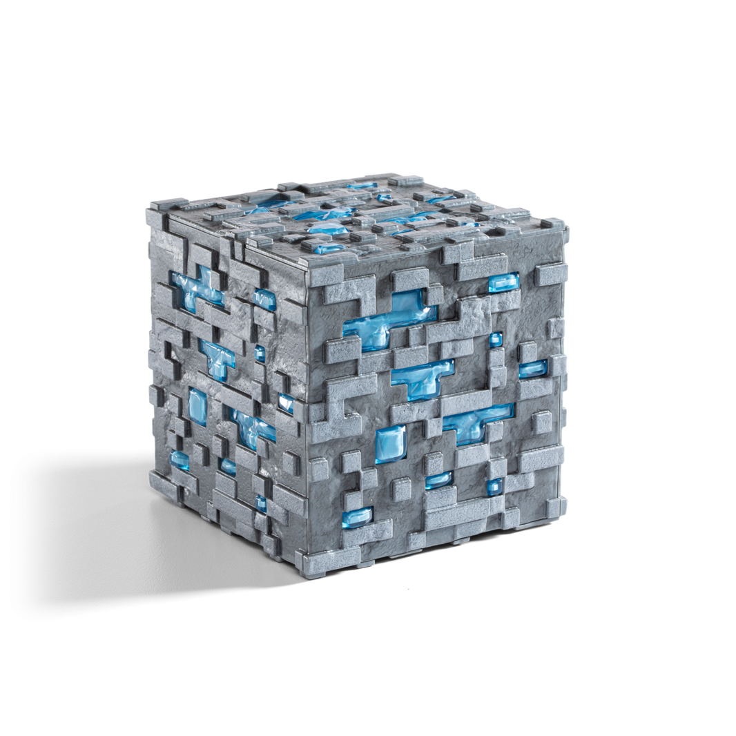 Diamond Ore – Illuminating Collector Replica