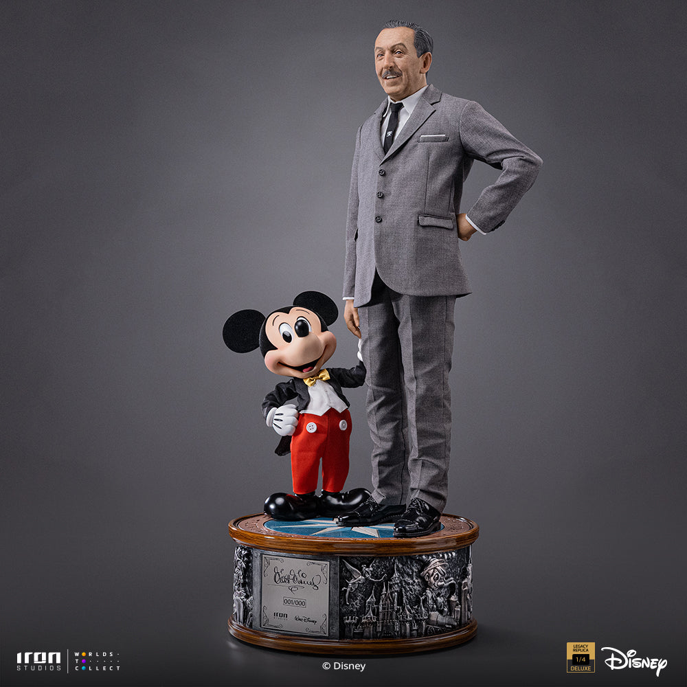 Iron Studios Walt Disney & Mickey Mouse Legacy Replica 1/4 statue - unpainted prototype detail view 2